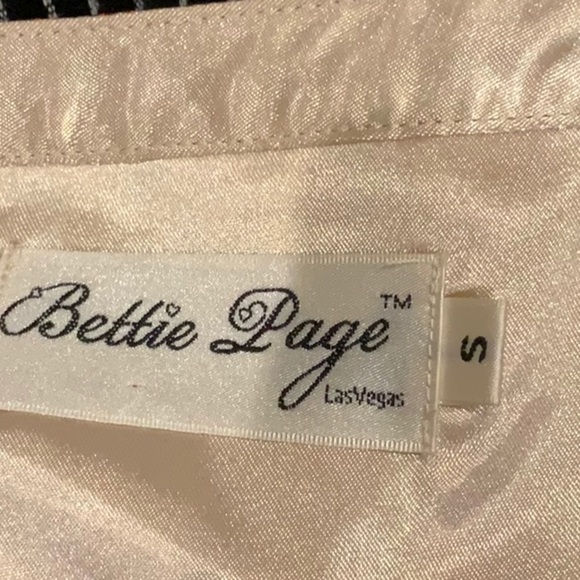 NWOT BETTIE  PAGE DRESS TWO PC WITH JACKET SIZE SM - Picture 5 of 6